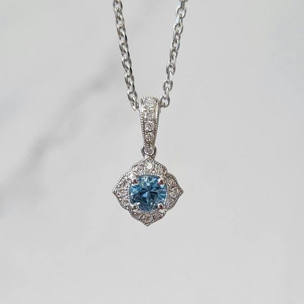 sarah-layton-aquamarine-diamond-pendant-18ct-white-gold-07-573