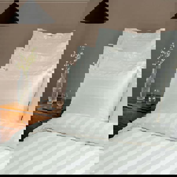 Soak&Sleep White 600 Thread Count Dobby Stripe Egyptian Cotton Bed Sets