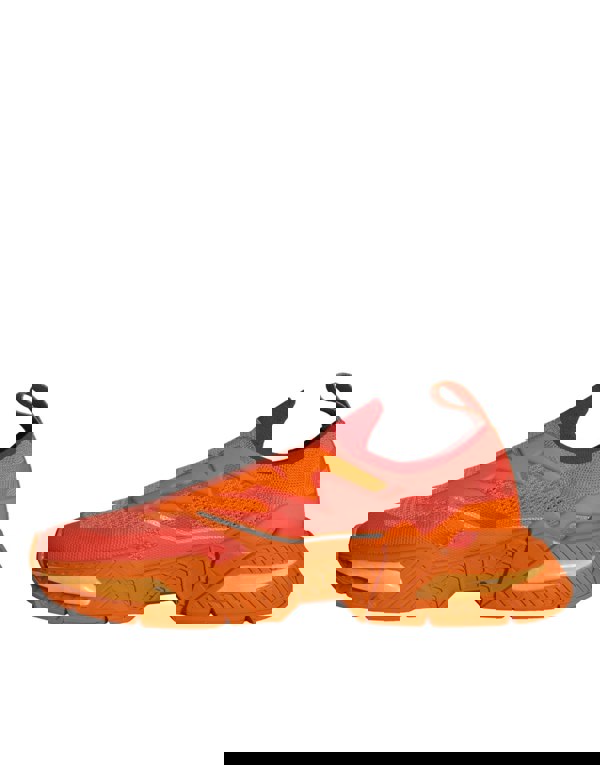 178061825.jpg