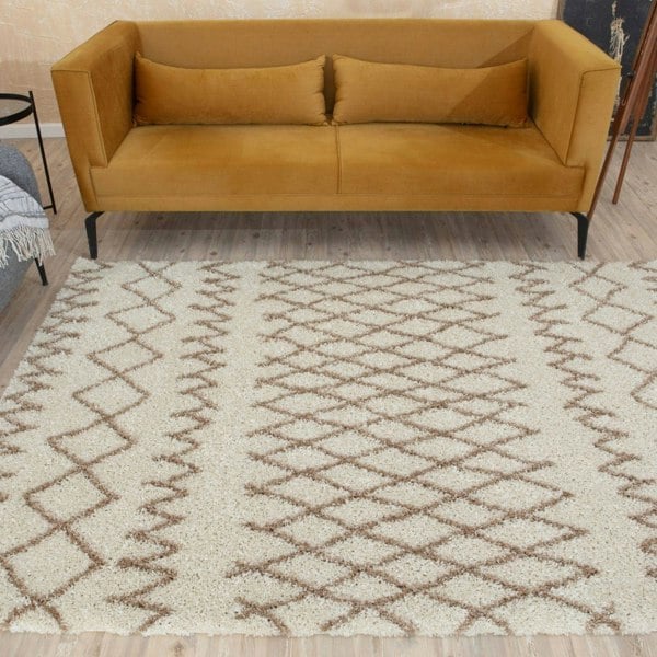 Moroccan Beige Ivory rug non-shedding, pet-friendly, and easy to clean