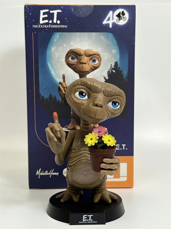 Iron Studios ET The Extra Terrestrial ET 40th Anniversary Approx 5.9 Inches UNIVET59121