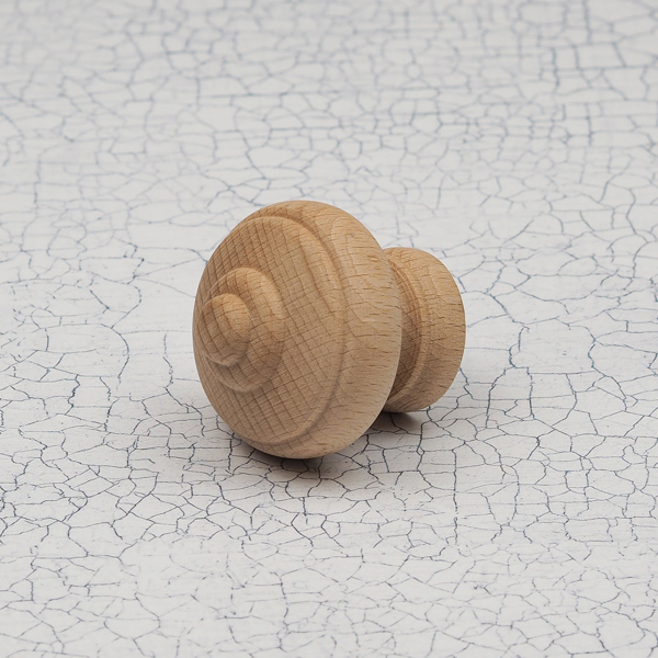 Handle & Home 49mm Beech Wood Round Stepped Face Knob