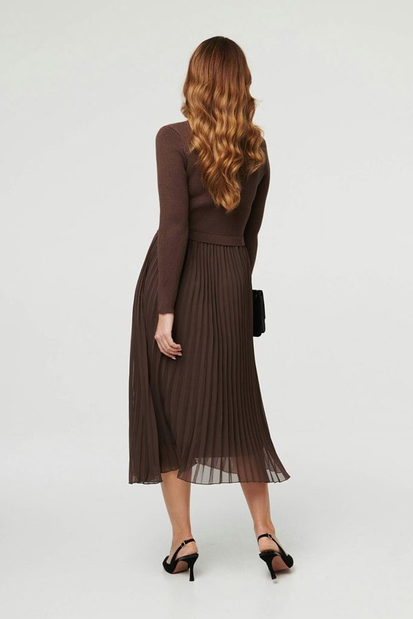 Brown | Knit Long Sleeve Ruched Maxi Dress
