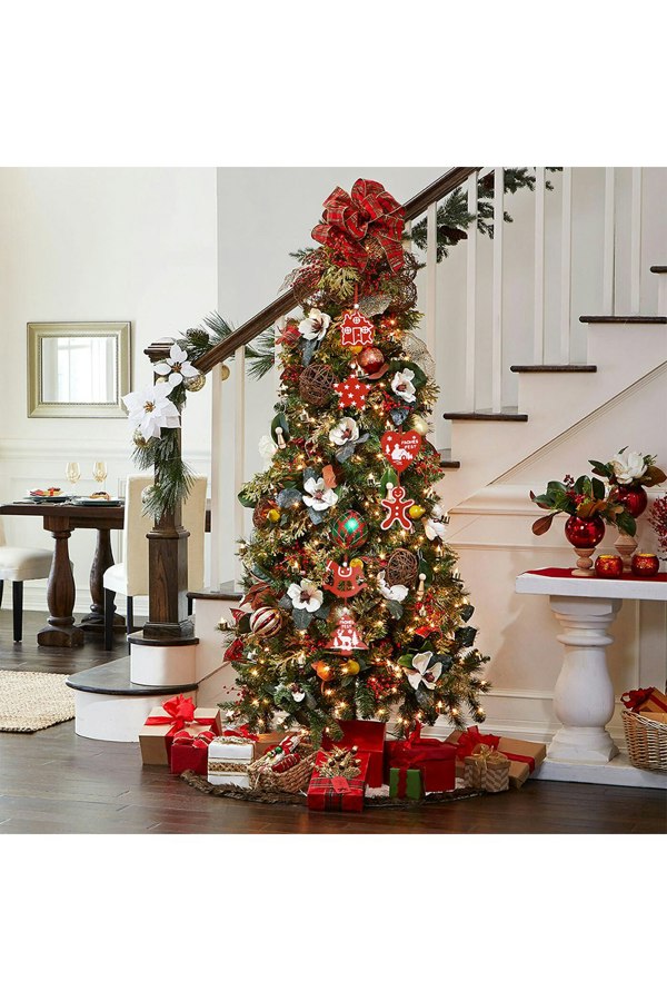 Living and Home Christmas Tree Wooden Hanging Ornament Set