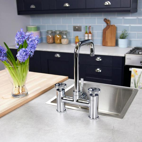 Flode kraft | Industrial Bridge Style 3 in 1 Instant Boiling Tap | Polished Chrome Finish