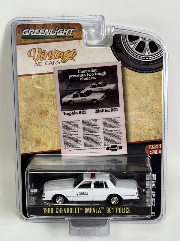 Greenlight 1980 Chevrolet Impala 9C1 Police White Vintage Ad Cars 1:64 39130E