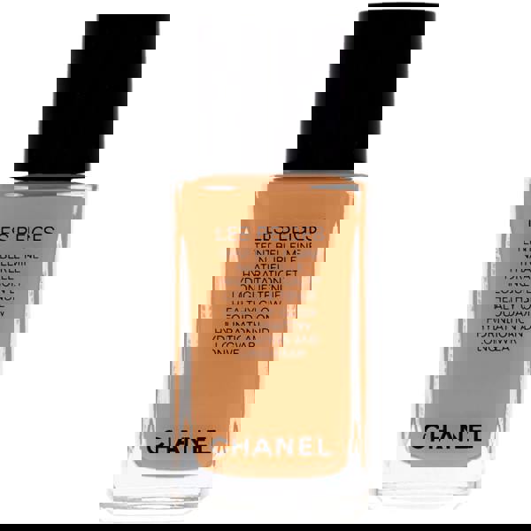 Chanel Les Beiges Healthy Glow Foundation Hydration And Longwear BD121 30ml - Extra