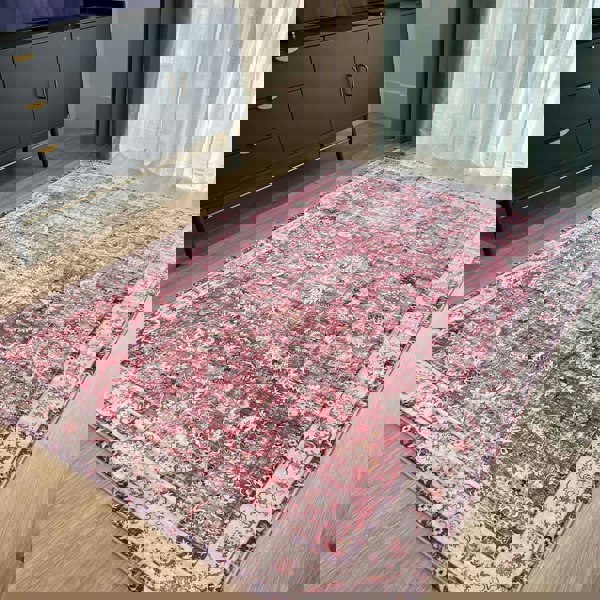 Ultra Soft Machine Washable Rug |Persian-Inspired |The Rugs