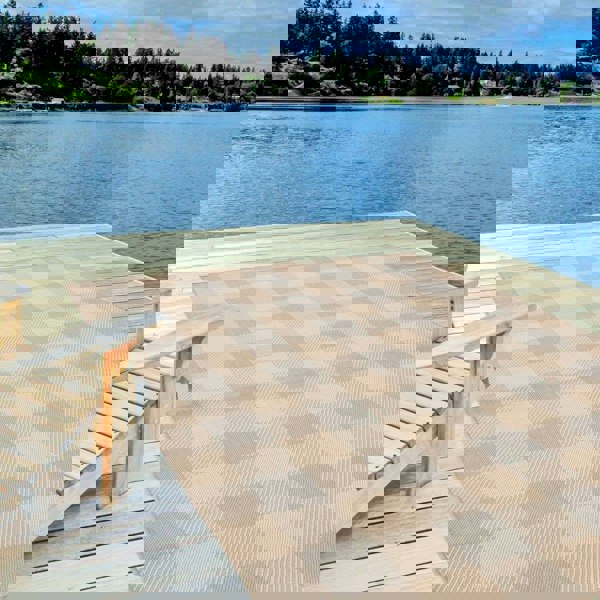 Beige Checkered Outdoor Rug for Garden | The Rugs