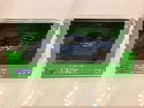 ford gt blue 1:24-27 scale welly 24082 new boxed