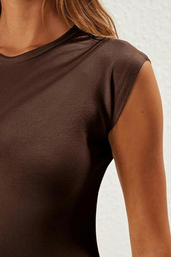 WOVCOR Viscose Fitted Knit Blouse