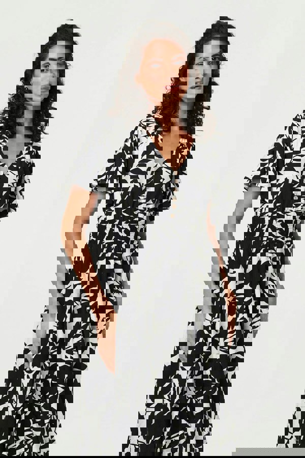 Black | Leaf Print Tie Waist Knee Length Dress
