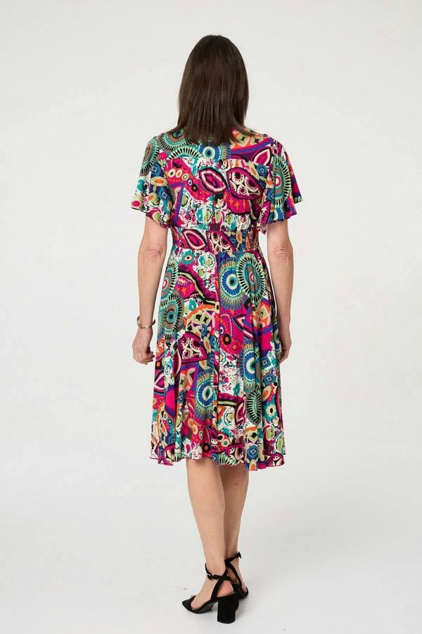 Pink | Abstract Print V-Neck Knee Length Dress