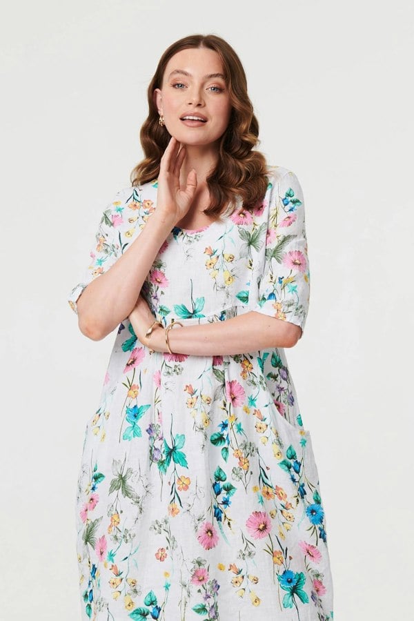 White | Floral 3/4 Sleeve Short Shift Dress
