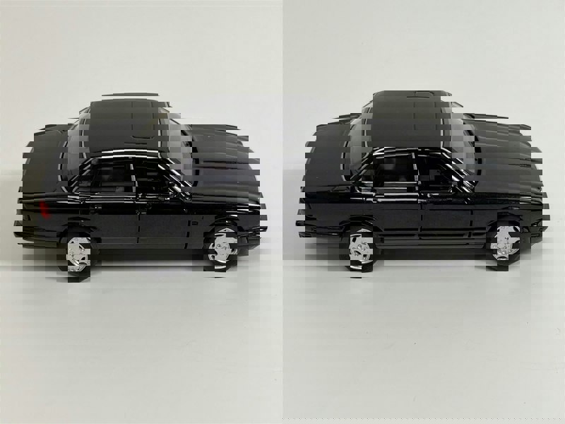 Tayumo Jaguar XJ6 Anthracite LHD 1:36 Scale - Pull & Go Tayumo 36100018