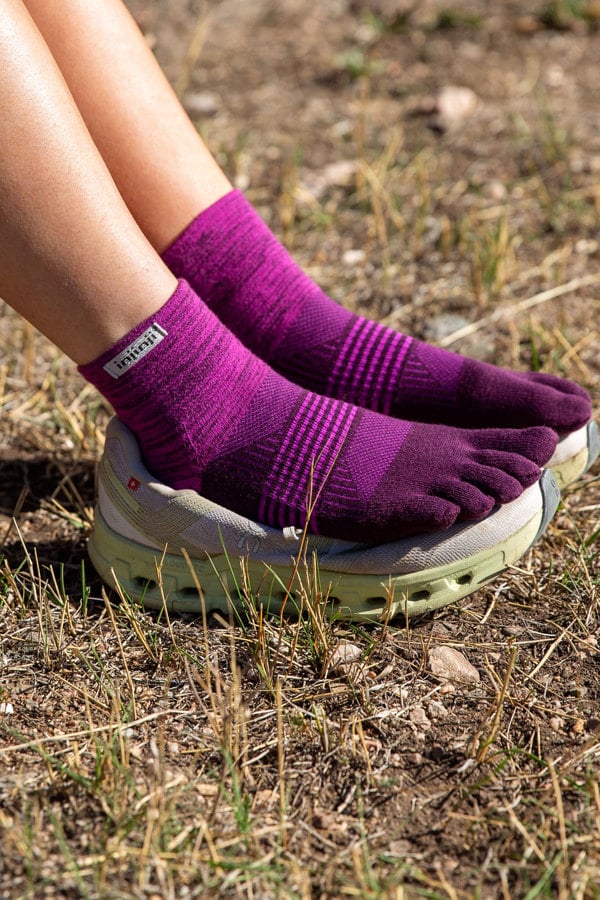 Injinji Women's Mid-Weight Trail Run Toe Socks {INJ-WTR}