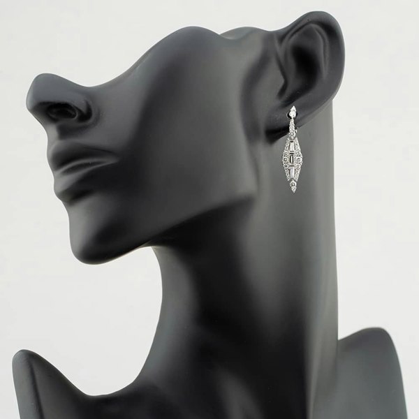 T. H. Baker 18ct White Gold 1.75ct Baguette & Brilliant Cut Diamond Dropper Earrings LG257/EA-PR
