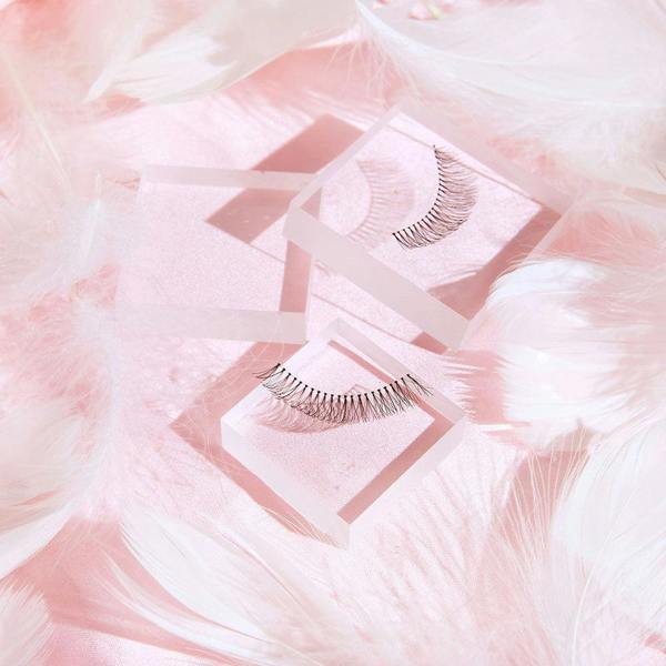 Invogue Lash Loungin'