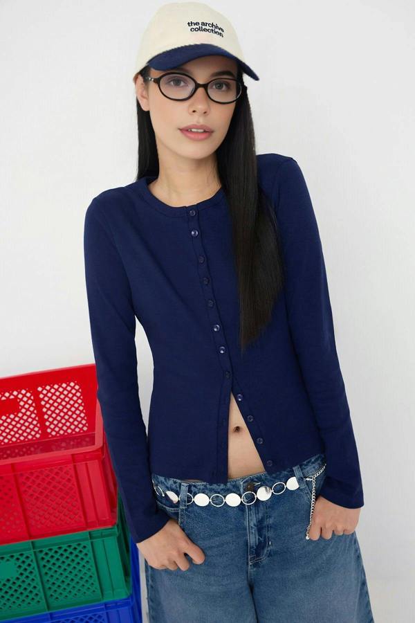 WOVCOR Buttoned Stretch Knit Blouse