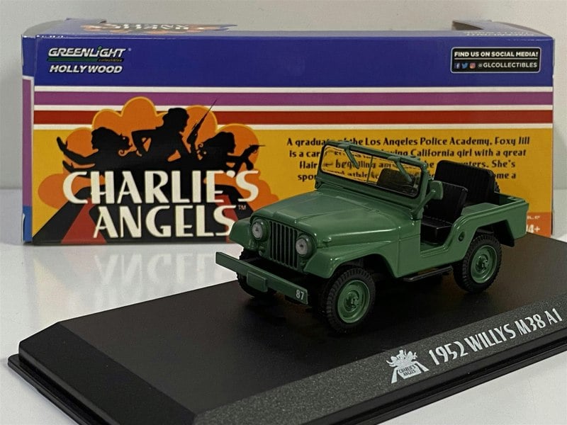 charlies angels 1952 willys m38 a1 green 1:43 scale greenlight 86606
