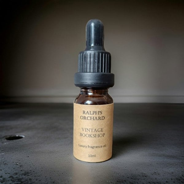 fragrance oil bottle with pipette