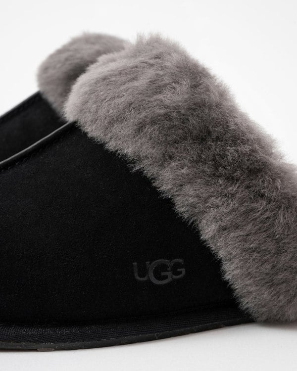UGG Scuffette II Womens Slipper - Black/Grey