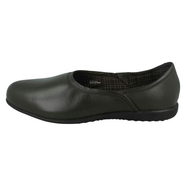 Maverick Mens Maverick Comfort Leather House Slippers X2124