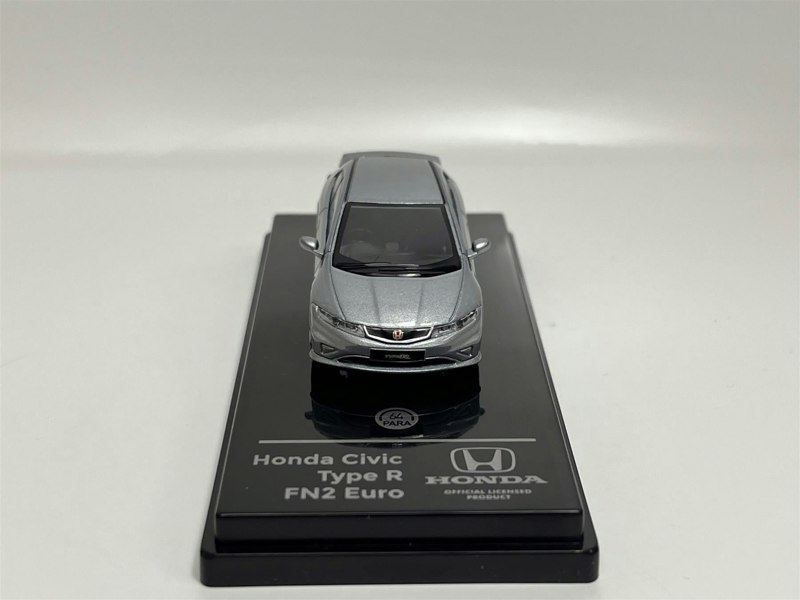 Paragon Honda Civic 2007 Type R FN2 Euro Alabaster Silver Metallic RHD 1:64 Paragon 65394