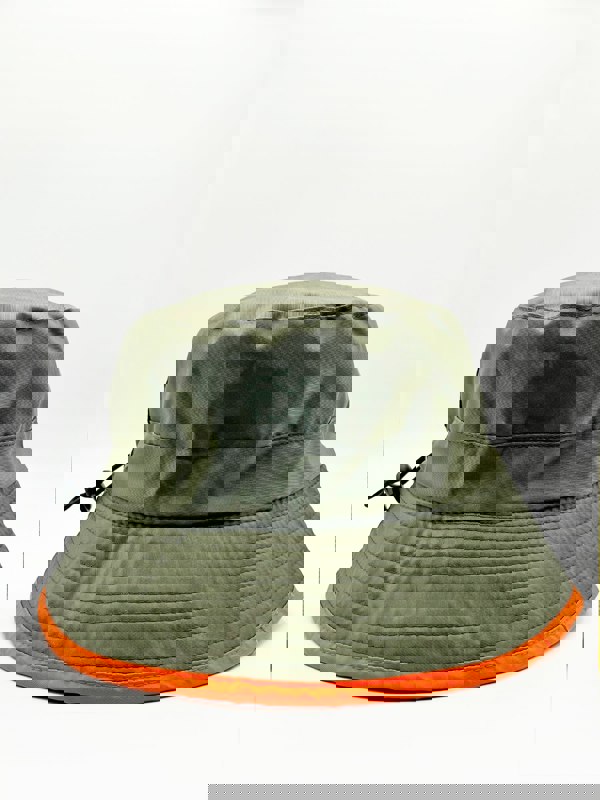 SVNX ARCHER Nylon bucket hat with contrast trim and drawstring in moss