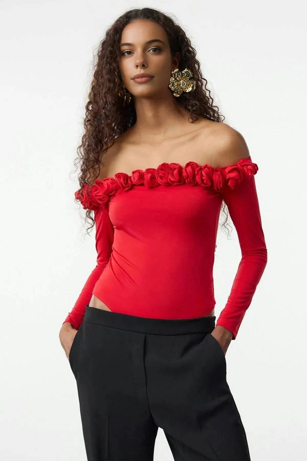 WOVCOR Rose Detail Knitted Bodysuit
