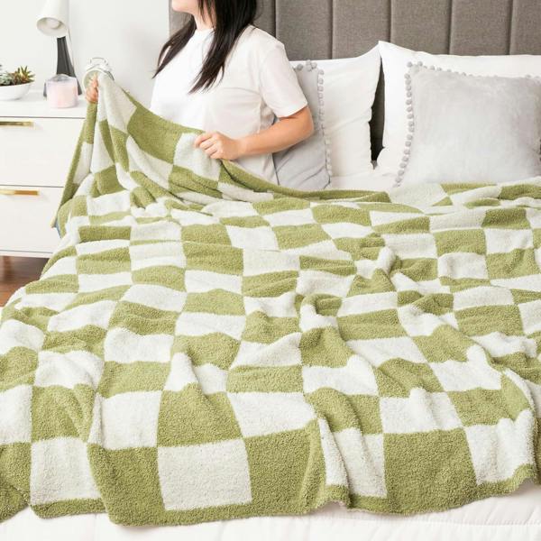 Dyzi Checkered Throw Blanket Soft Cozy 200x230cm Sage Green