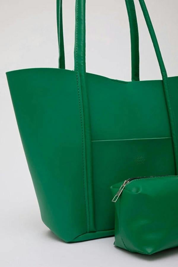 Hoxton Gal Large Faux Leather Tote & Shoulder Bag with Front Pocket, Snap Closure, and Matching Makeup Pouch