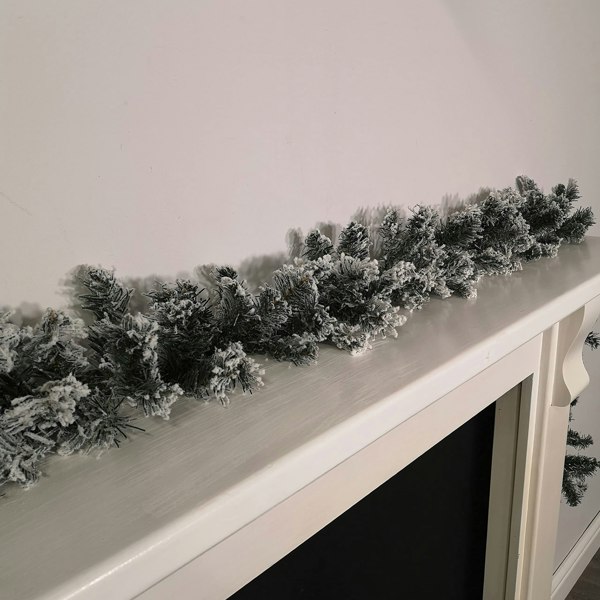 Samuel Alexander 9ft (2.7m) Premier Christmas Snow Flocked Woodcote Fir Garland