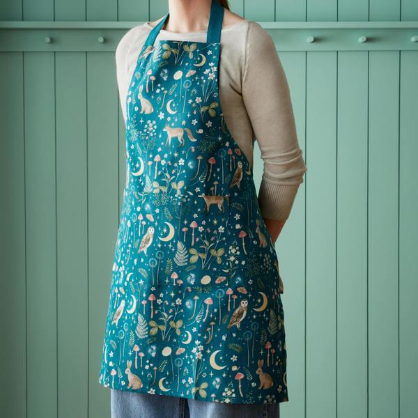 Catherine Lansfield Enchanted Twilight Animals Cotton Kitchen Adult Apron Green