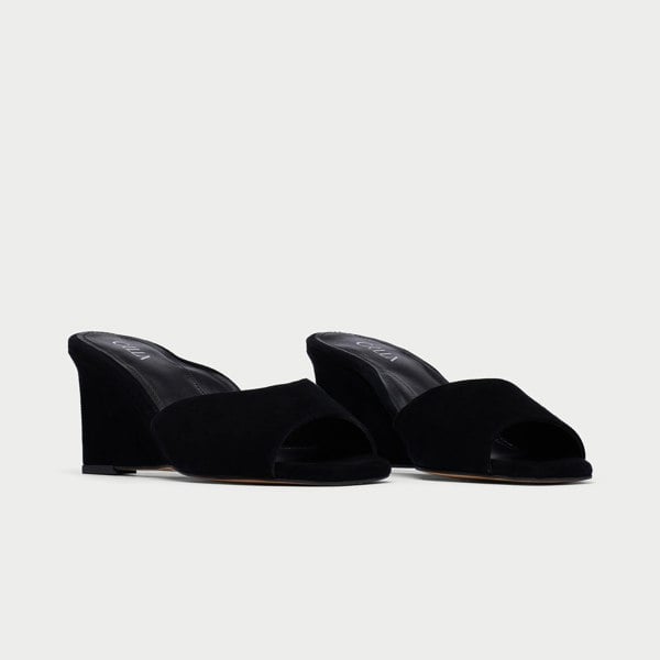 Calla Clare Shoes - Black Suede