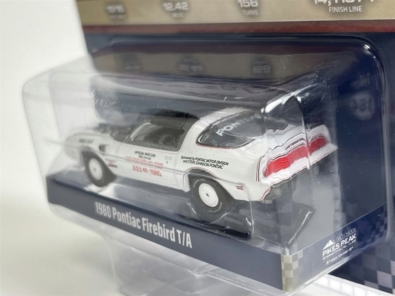 Greenlight 1980 Pontiac Firebird T/A Pace Car White Pikes Peak 1:64 Greenlight 13330E