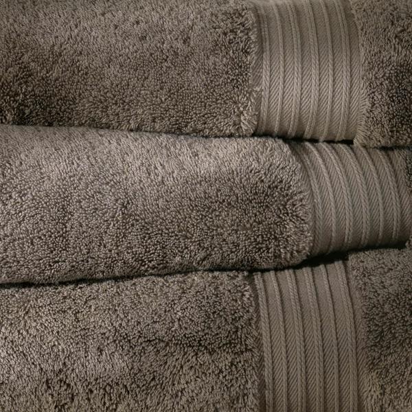 Mink Egyptian Cotton Towels bedroom detail 1 | Soak and Sleep