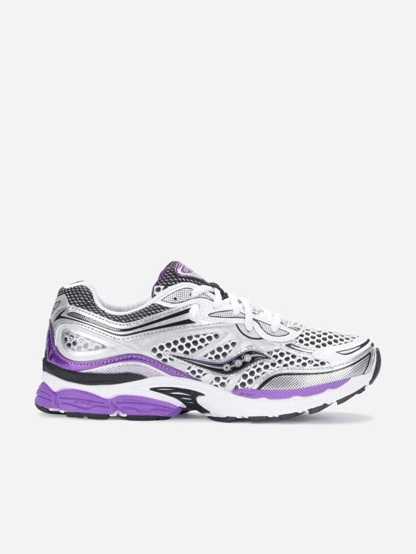 Saucony Girls OMNI 9 Trainers in Silver