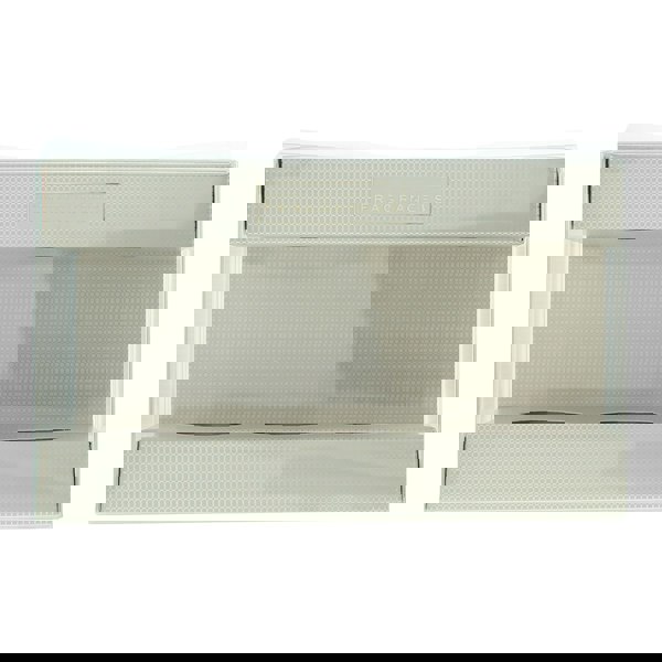 Sarah Jessica Parker Lovely 3 Piece Gift Set: Lovely Eau de Parfum 10ml - Born Lovely Eau de Parfum 10ml - Lovely Sheer Eau de Parfum 10ml