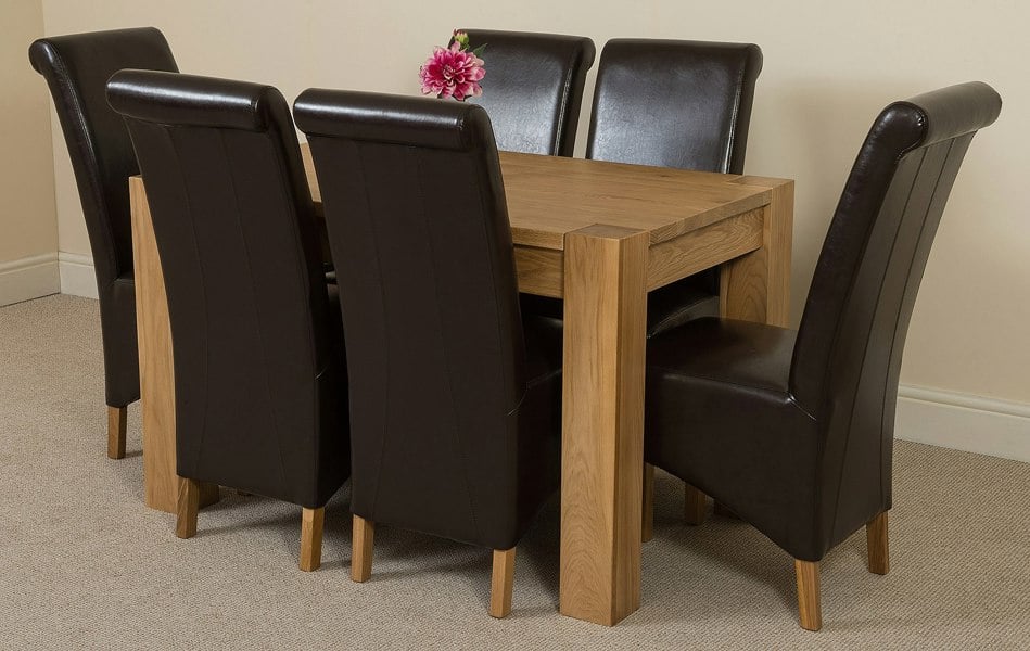 That's Furniture Kuba Small Oak Dining Table with Montana Leather Chairs