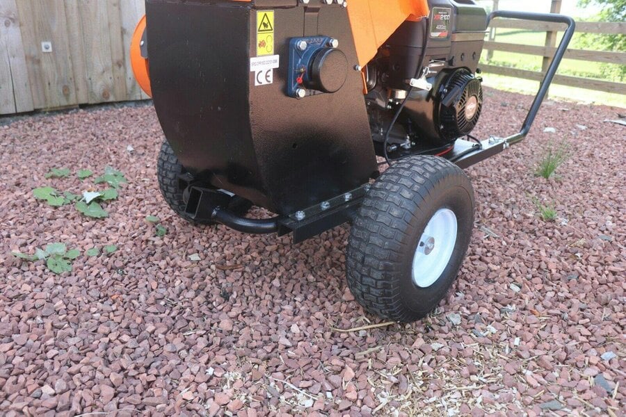 Rock Machinery CVR-85 13hp Venom Chipper