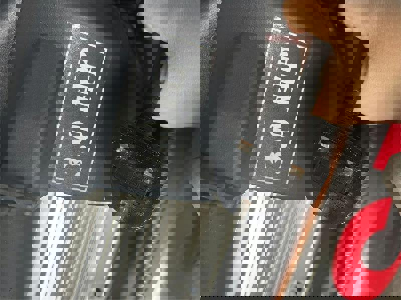 Heavy Duty Electric Air Compressor 100L 250LPM 8 BAR / 115PSI (3HP 2.2KW Garage Workshop)