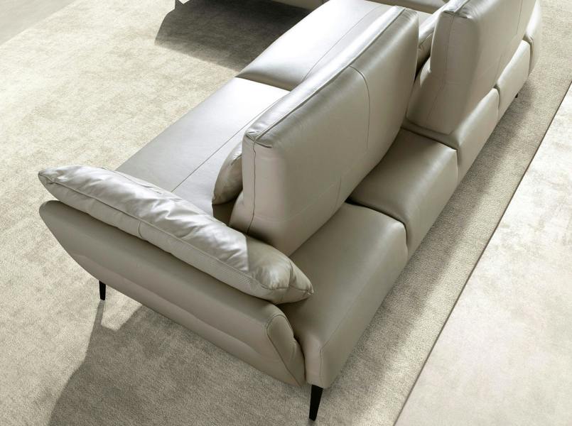 Angel Cerdá Corner sofa in sand leather 6213/6214