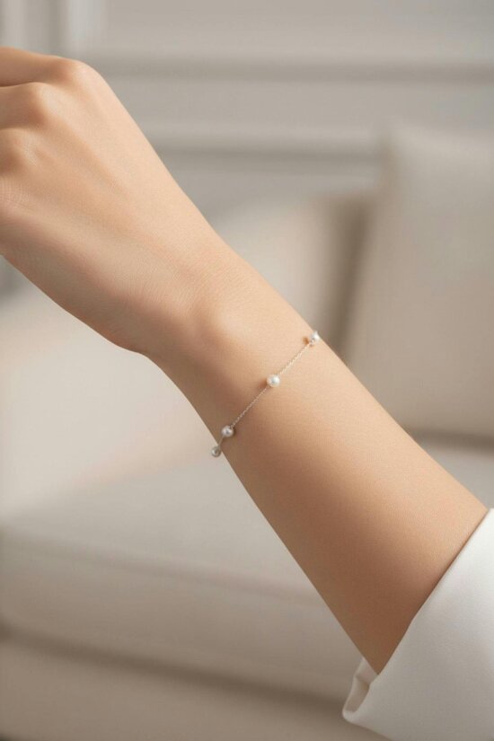 Latelita Solid 14k White Gold Natural Spaced Pearl Bracelet