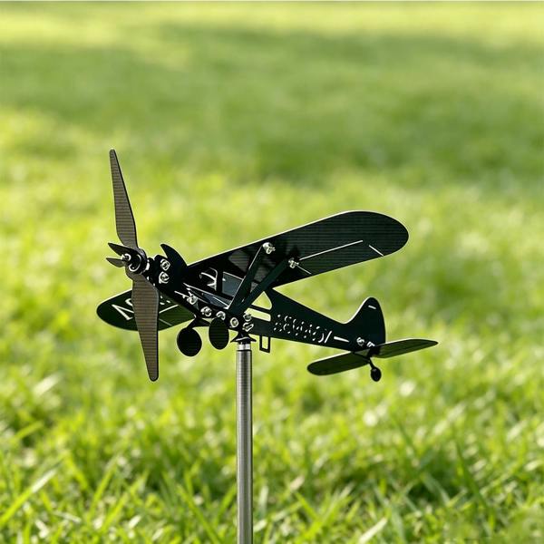 Leaper Rotatable Windmill Stake for Garden Decoration