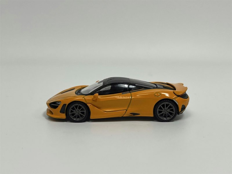 Mini GT McLaren 750S McLaren Orange RHD 1:64 Mini GT MGT00814R