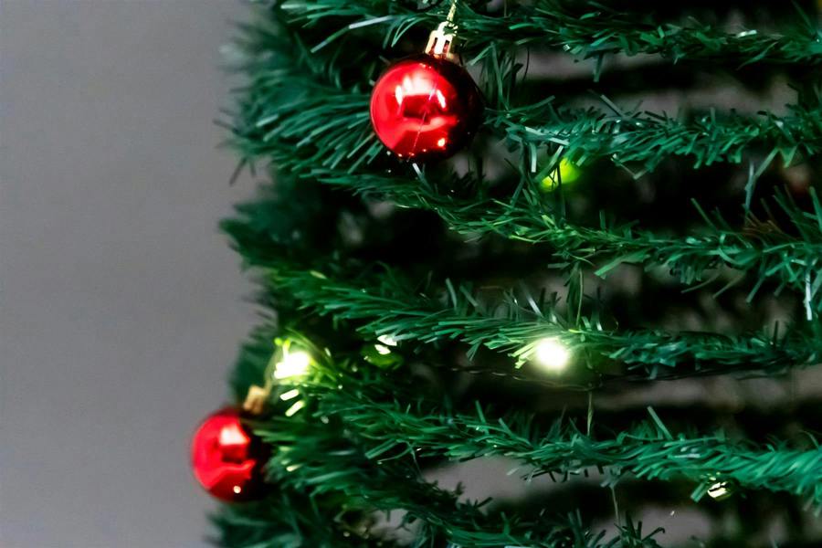 4ft to 6ft Pre-Lit Pop-Up Christmas Tree with Warm White LEDs and Red Baubles image 5