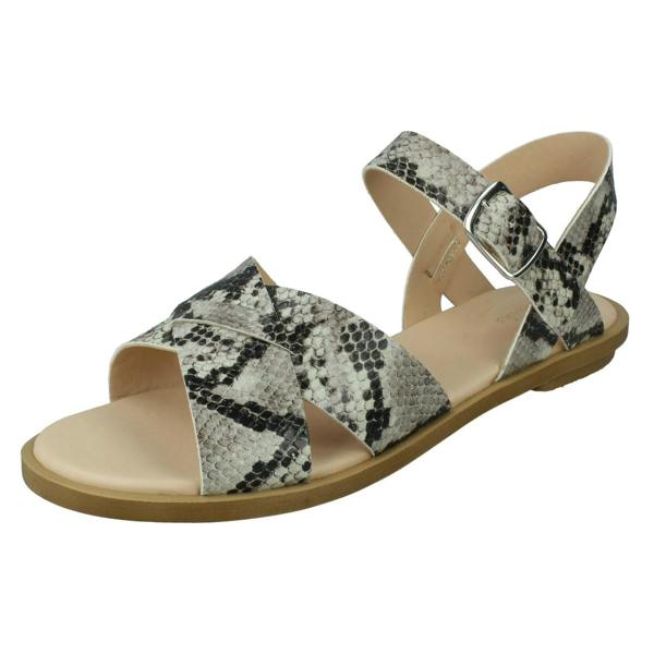 Clarks Ladies Clarks Casual Sandals Willow Gild