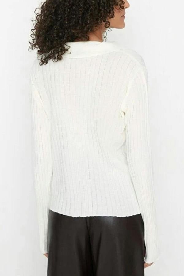 WOVCOR Polo Neck Knit Sweater with Finger Detail
