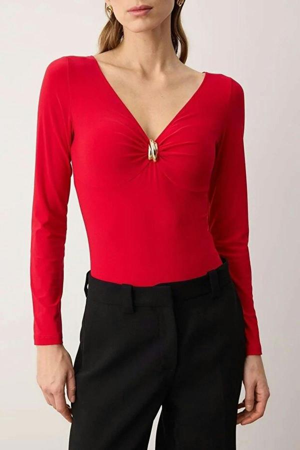 WOVCOR V-Neck Knit Bodysuit with Accessory Detail